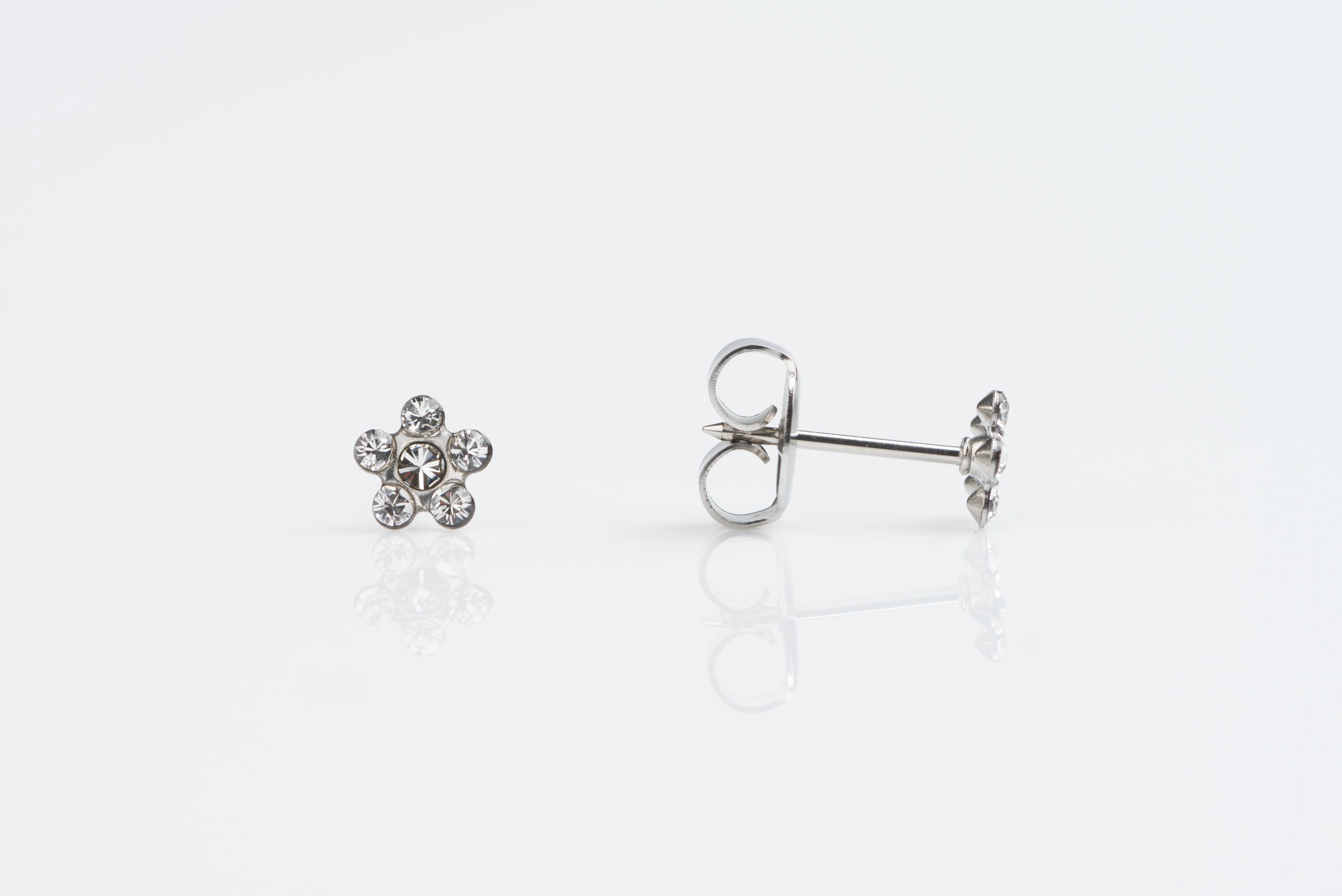System 75 Daisy Birthstone Piercing Studs - Clear Crystal - Regular Post - 14K White Gold