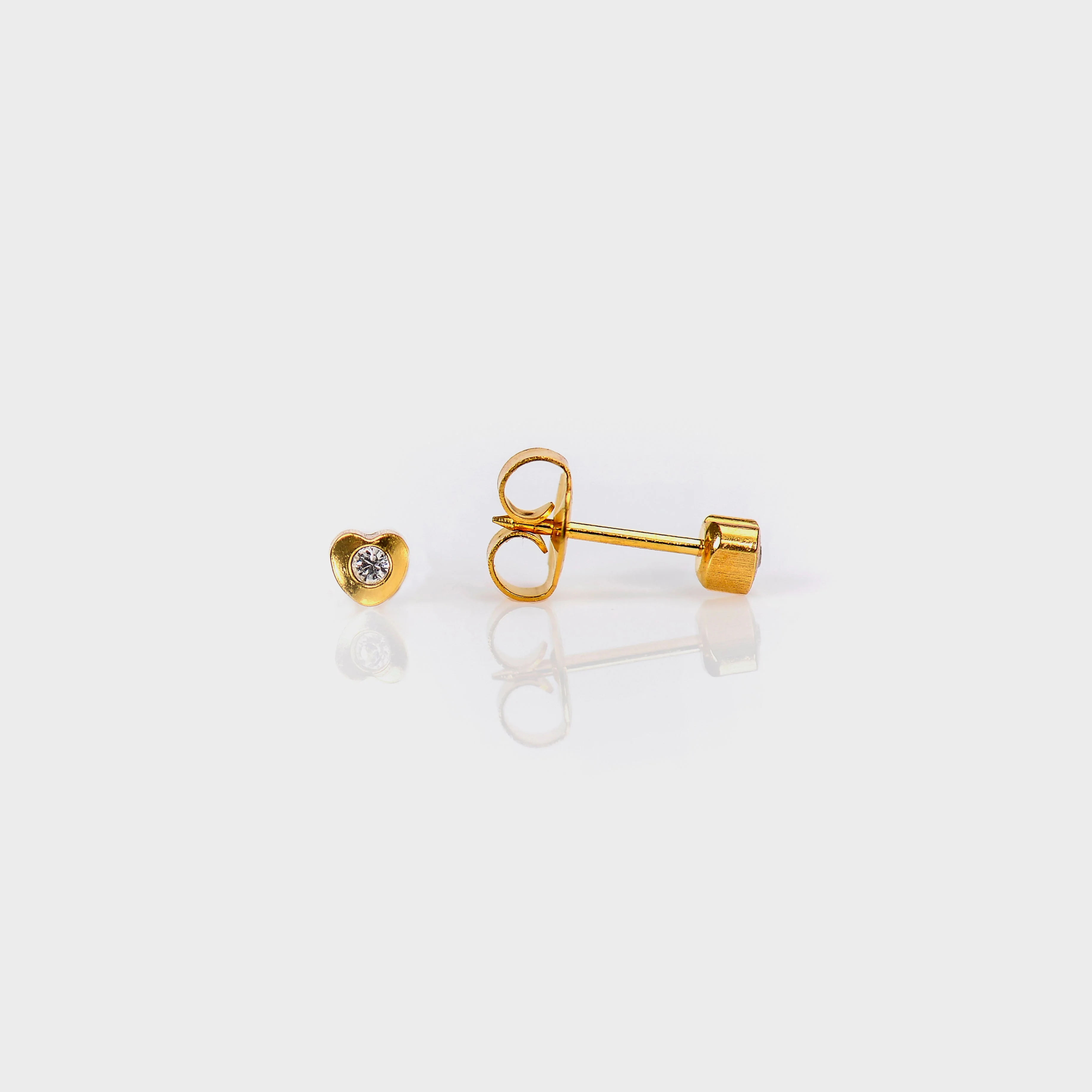 System 75 Crystal Heart Piercing Studs - 4mm - Gold Plated