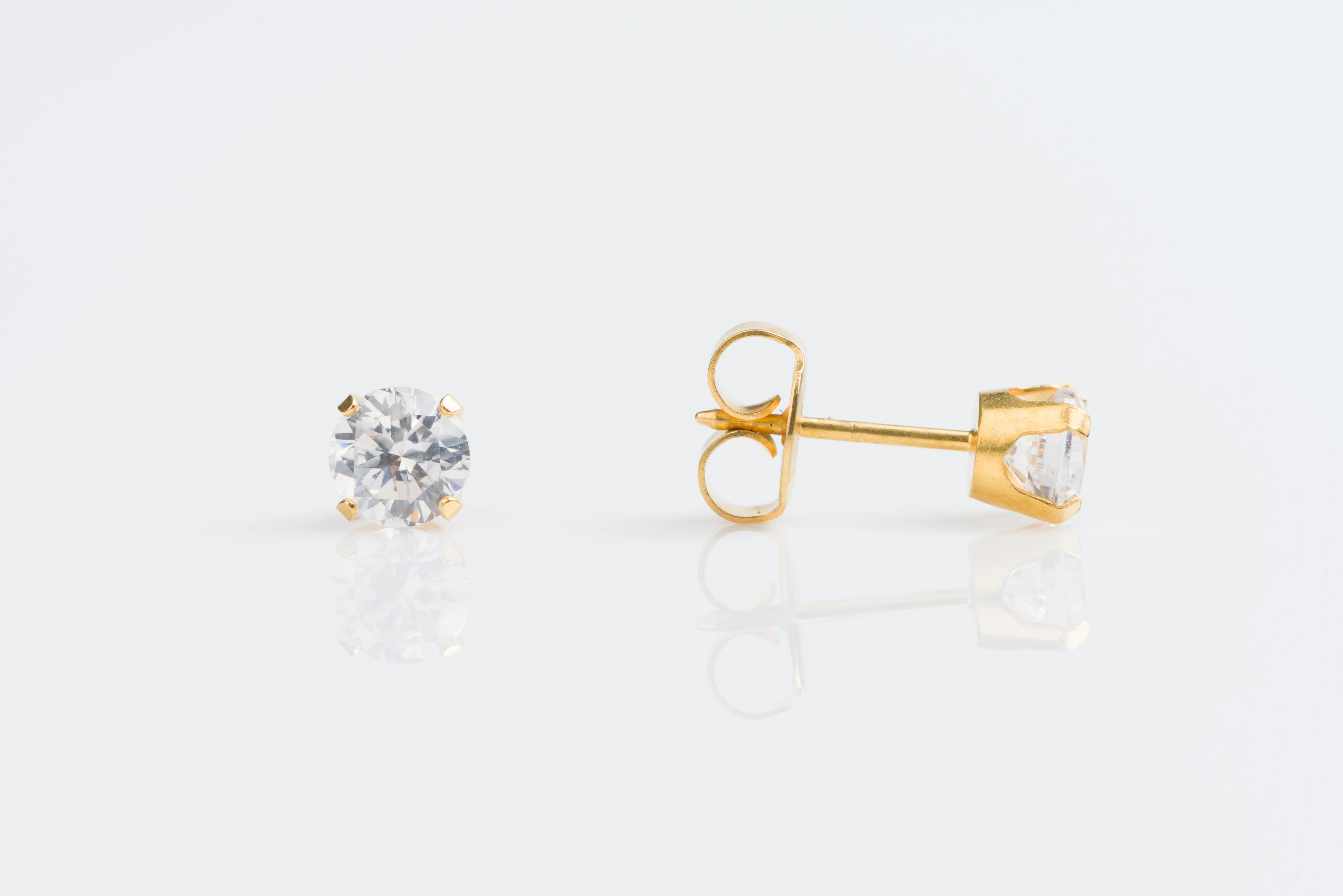 System 75 Prong Set Cubic Zirconia Piercing Studs - 5mm - Regular Post - Gold Plated