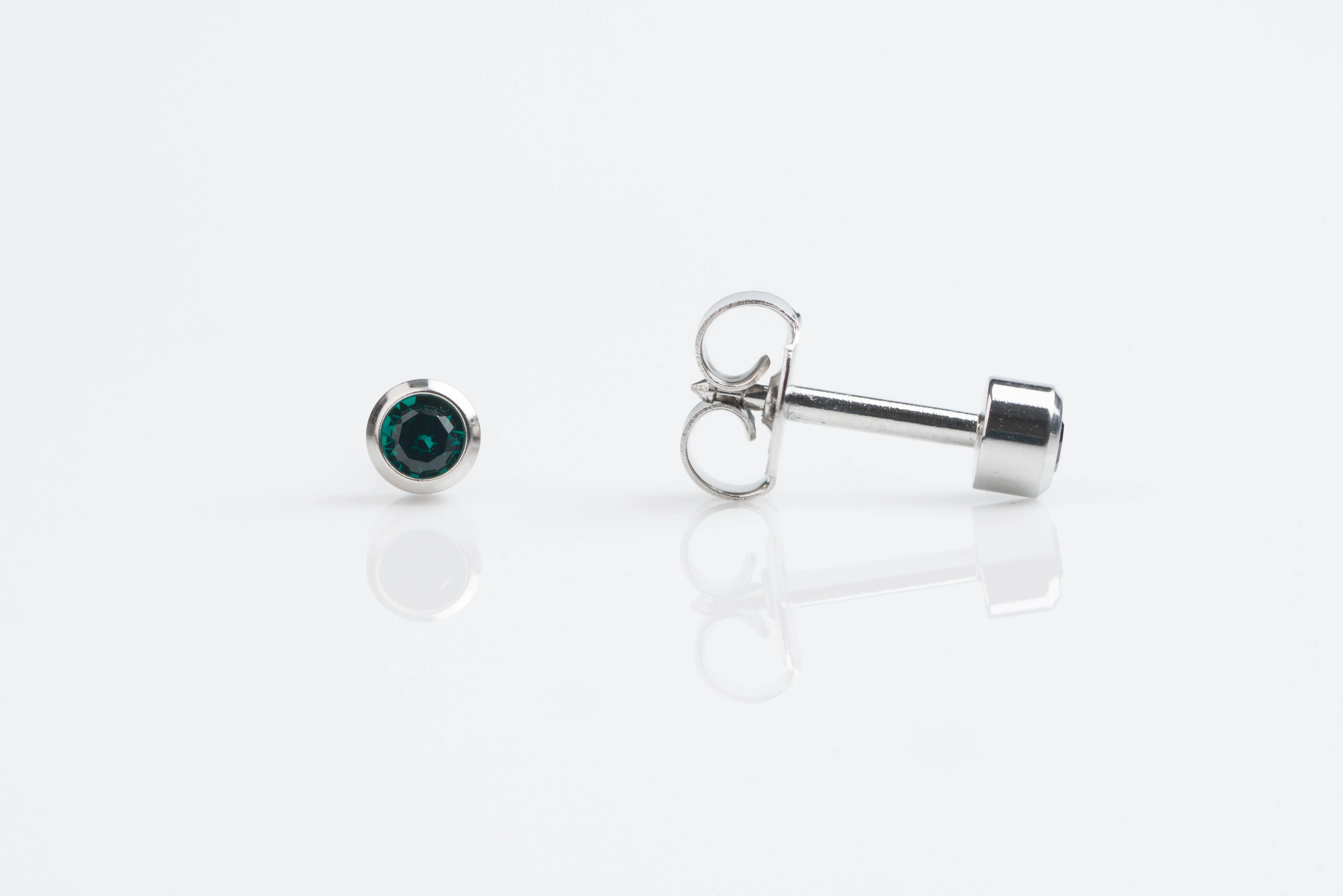 Bezel Crystal Universal Select Carded Piercing Studs - Image 16