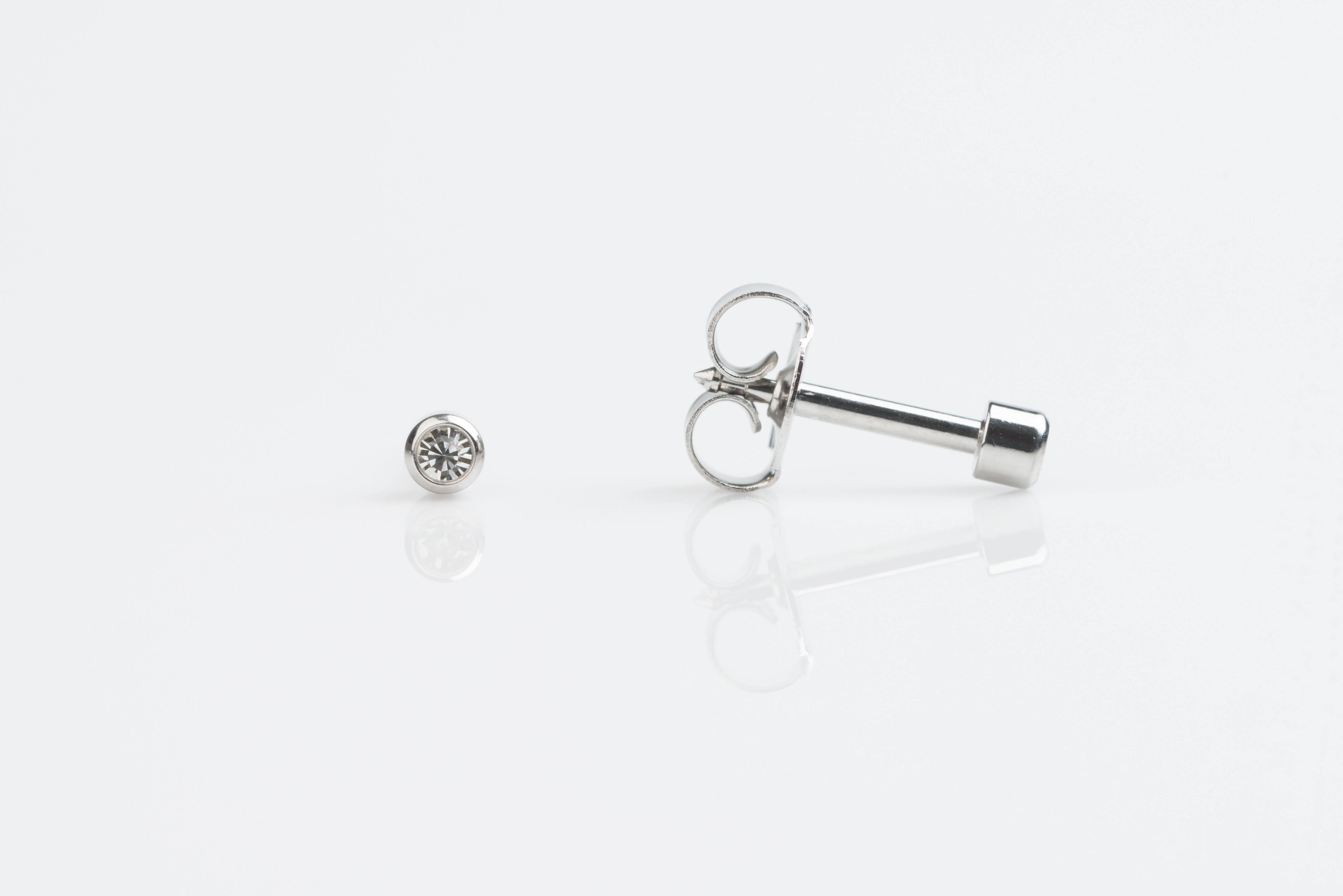 Bezel Crystal Universal Select Carded Piercing Studs - Image 4