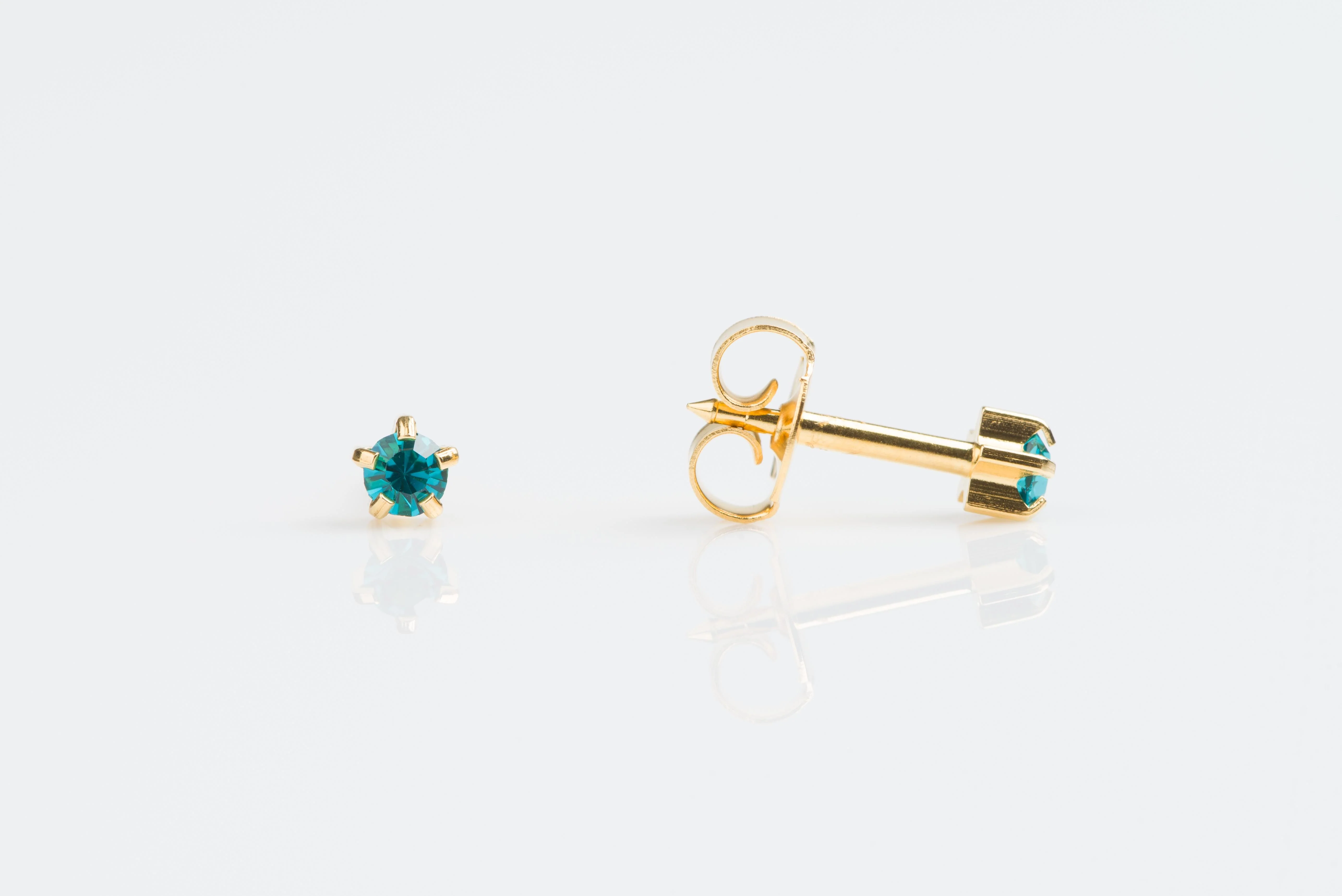 Prong Set Crystal Universal Select Carded Piercing Studs - Image 12
